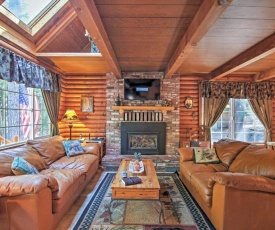 Smokeys Den South Lake Tahoe Cabin with Hot Tub!