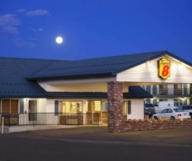 Super 8 by Wyndham Susanville