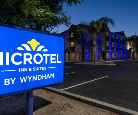 Microtel Inn & Suites by Wyndham Tracy