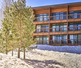 Cozy Tahoe Donner Condo - Walk to Ski Slopes!