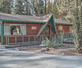 Cozy Cabin with Hot Tub Less Than 1 Mi to Bear Mountain Ski