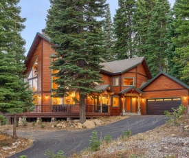 New Listing! Elegant Home, Tahoe Donner Amenities home