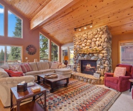 New Listing! Tahoe Donner Ski Chalet With Hot Tub Home