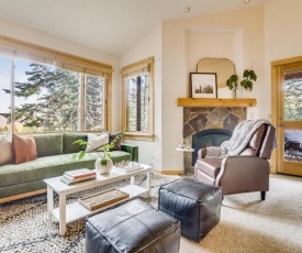 Sierra by AvantStay - Northstar Condo Close to Historic Downtown Truckee