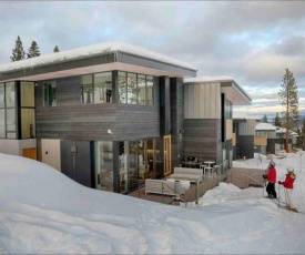 Stellar Mountainside luxury ski-in-ski-out home.