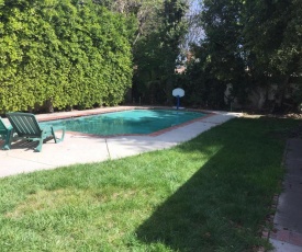 Lovely Studio with a pool