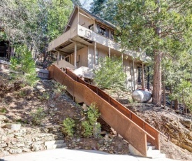 Timberlodge Cabin- Inside Yosemite National Park