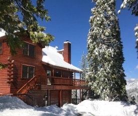 Yosemite's Scenic Wonders - 6BR/4BA Tri-Level Home