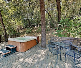 Choice Getaway with Hot Tub - Near Wineries, Dining home