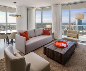 18th Floor Beach Front Premium Condo at Hyde Resort !