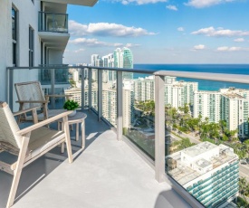 BrandNEW 2019 SUITE Amazing Ocean Views, 21stFloor