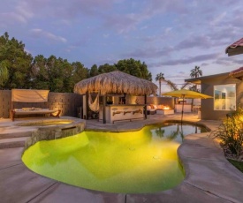 ¡Eclectic Lux Desert Paradise Getaway!