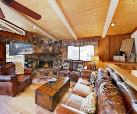 New Listing! Amazing Moonridge Getaway with Decks home