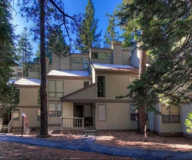 Cheyennes Place by Lake Tahoe Accommodations