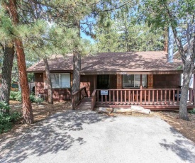 Granny's Love Shack by Big Bear Cool Cabins