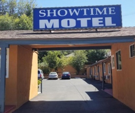 showtime motel