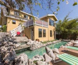 Lg BEACH Home, POOL, Hot Tub, Close to Beaches & Downtown El Segundo Beach