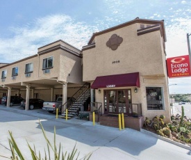 Econo Lodge Inn & Suites Fallbrook Downtown