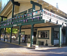 Yosemite Lakes Cabin 38