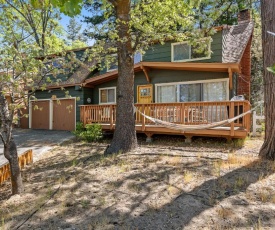 Hidden Gem - Beautiful Lake Arrowhead getaway with Lake Views!