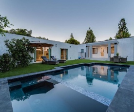 Beverly Hills/WEHO Modern 4BD with Heated Pool & Jacuzzi