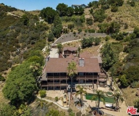 MAJESTIC MANSION in the HILLS of MALIBU