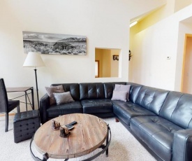 Snowcreek 880 Condo