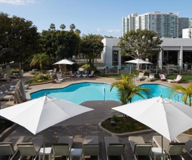 Hotel MDR Marina del Rey- a DoubleTree by Hilton