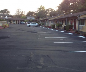 Monterey Surf Inn