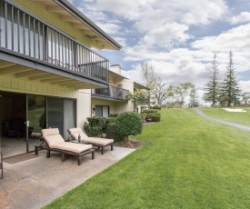 ★ Amazing 1 BD Apt. Million $ View on Golf Course ★