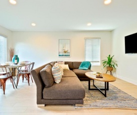 NB-2711A - Newport Beach Condo Delux