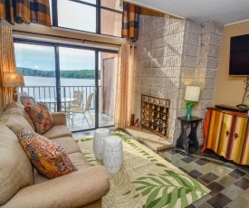 504F - Cozy Lakefront 3 Bedroom Condo with Fireplace and Balcony!