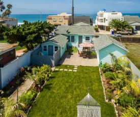 Pacific Bungalow & Tiny House