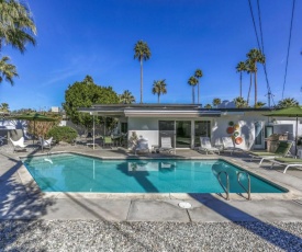 Palm Springs Mid-Century Retreat