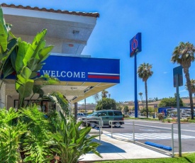 Motel 6-Pomona, CA - Los Angeles