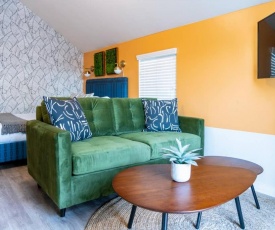 Gorgeous Modern 2BD Beach Bungalow!