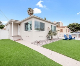 Pacific Beach Bungalow