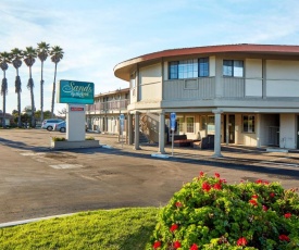 Sands by the Sea Motel