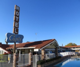 Capri Motel