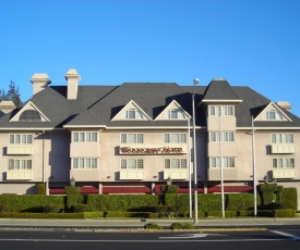 Woodcrest Hotel